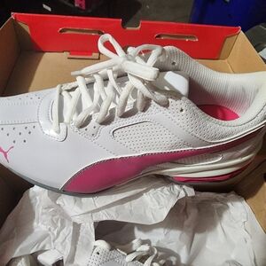 Puma Tazon 6 Women's Athletic Cushioned Running Shoes